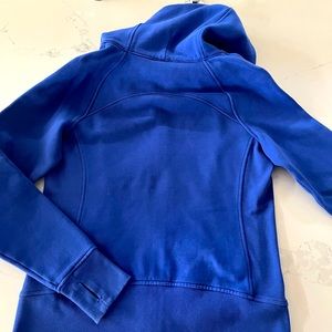 Blue lululemon scuba sweater